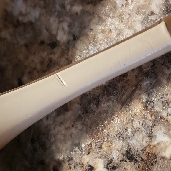 GUESS Tan Heels Size 10 - Picture 12 of 14